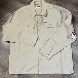 COPY - Wrangler Utility Overshirt Size XL New